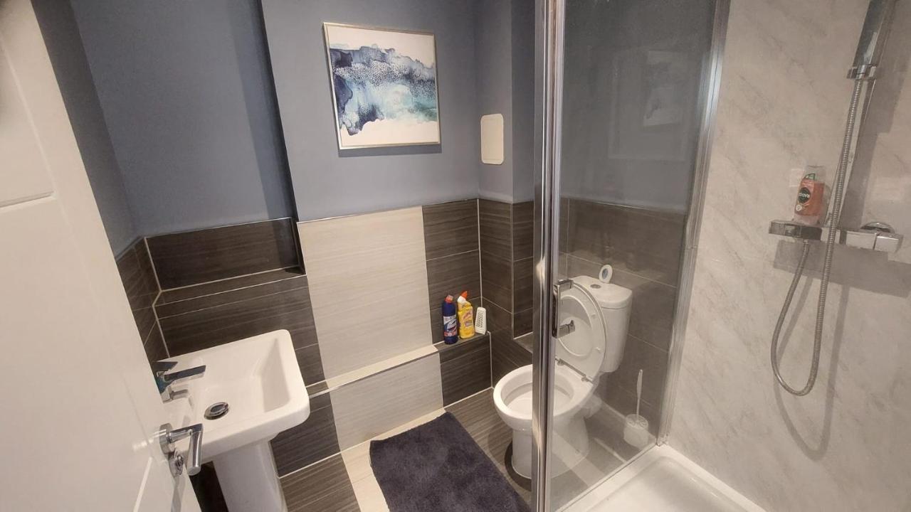 Modern Studio Maidstone - Redecorated Oct 2023 Extérieur photo